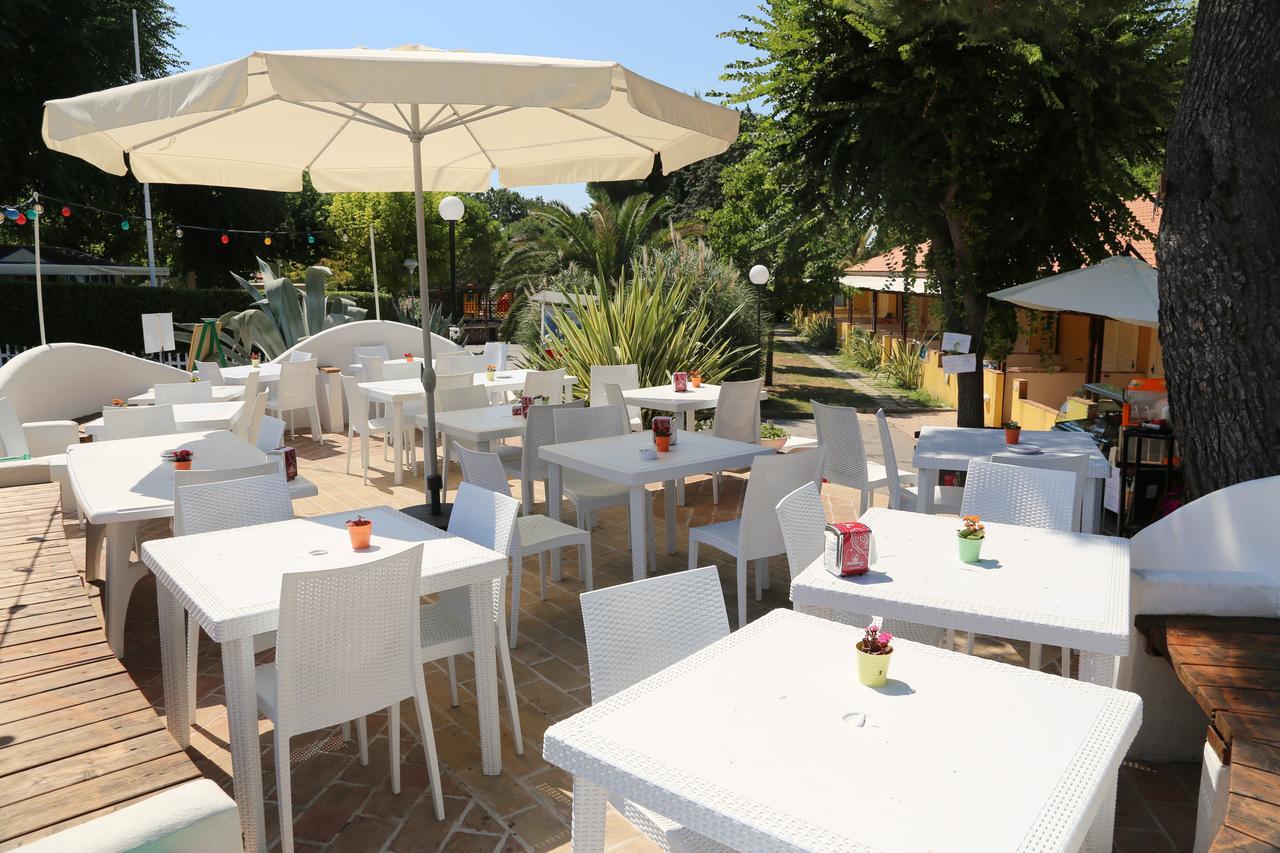 Green Garden Village Sirolo Exterior photo
